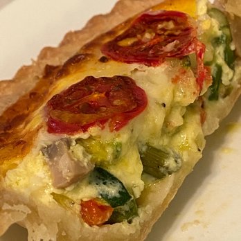 Good L'oven - My vegetarian pot pie, kind of like a quiche, with the most amazing flaky crust. - Bakeries Near Me - Pittsburgh, Pennsylvania