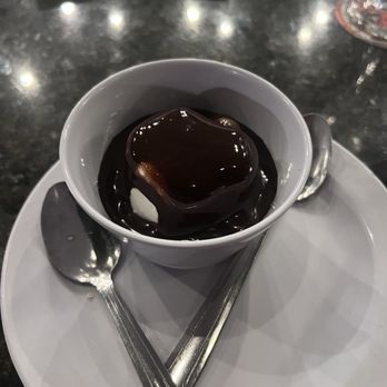 Corleone's Trattoria - Vanilla ice cream with chocolate sauce - Italian Near Me - Savannah, Georgia