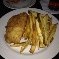 Stoney's British Pub - Fish and Chips