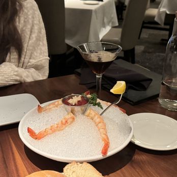 Perry's Steakhouse & Grille - Champions - Gulf Shrimp Cocktail DF, GF - Steakhouses Near Me - Houston, Texas