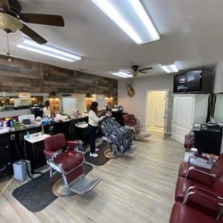 Moyock Barber Shop