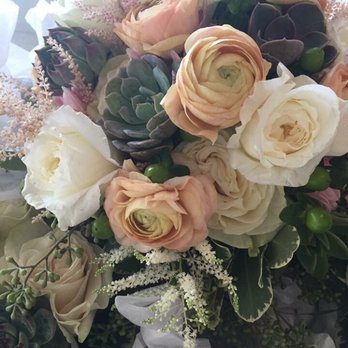 Sage Floral Studio - Florists Near Me - Gloucester, Massachusetts