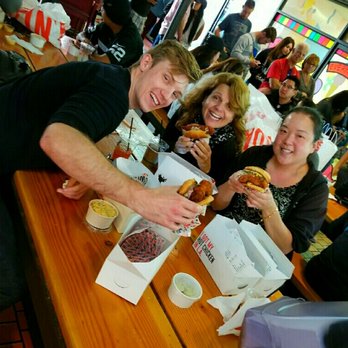 Howlin' Ray's - Three Hour Wait (Sunday AM at 9:45am to 12:45pm), and it took only 30mins to devour! Yup, those Fried Chicken Sandwiches were worth it!!! - Southern Near Me - Los Angeles, California Howlin' Ray's - Three Hour Wait (Sunday AM at 9:45am to 12:45pm), and it took only 30mins to devour! Yup, those Fried Chicken Sandwiches were worth it!!! - Southern Near Me - Los Angeles, California