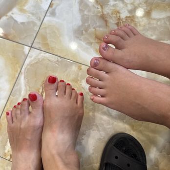 Vip Nails Lounge - Nail Salons Near Me - Buena Park, California