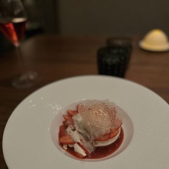 Citrin - Strawberry Pavlova- INCREDIBLE! - Cocktail Bars Near Me - Santa Monica, California Citrin - Strawberry Pavlova- INCREDIBLE! - Cocktail Bars Near Me - Santa Monica, California