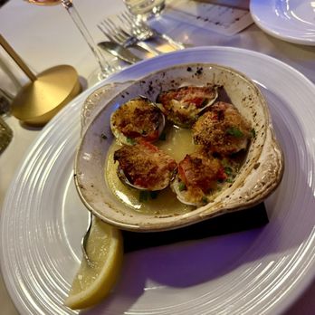 Cafe Fiore Restaurant & Lounge - Clams casino, spectacular - Pizza Near Me - Cromwell, Connecticut Cafe Fiore Restaurant & Lounge - Clams casino, spectacular - Pizza Near Me - Cromwell, Connecticut