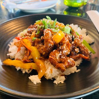 Glo Restaurant & Lounge - a plate of food - Lounges Near Me - Victoria, British Columbia Glo Restaurant & Lounge - a plate of food - Lounges Near Me - Victoria, British Columbia