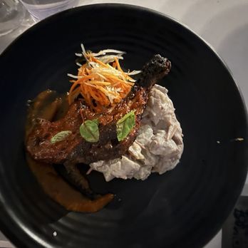 Lavelle - Lounges Near Me - Toronto, Ontario