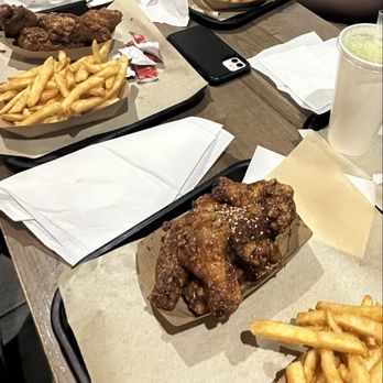 10Q Chicken - SPICY KANGNAM 2 OZ wings - Chicken Shop Near Me - Evanston, Illinois
