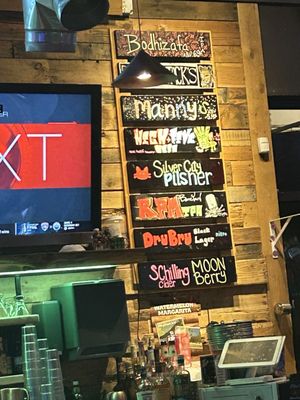 The Cove Restaurant and Lounge by null