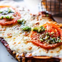 Tango's - Milanesa Napolitana