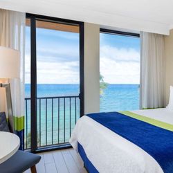 Wyndham Deerfield Beach Resort - Guest room