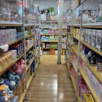 Maneki Neko - Interior (May 2026) - Toy Stores Near Me - Los Angeles, California Maneki Neko - Interior (May 2026) - Toy Stores Near Me - Los Angeles, California