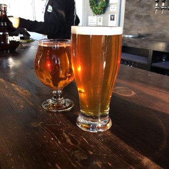 Faction Brewing - Breweries Near Me - Alameda, California