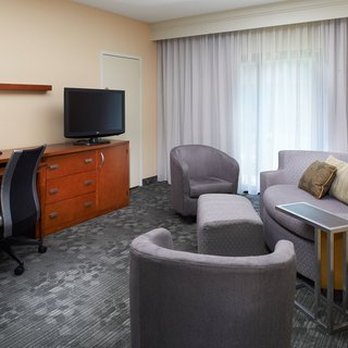 Courtyard by Marriott Lexington North - Hotels Near Me - Lexington, Kentucky Courtyard by Marriott Lexington North - Hotels Near Me - Lexington, Kentucky