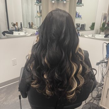 Vida Hair Studio - Shampoo Condition Blow Dry Style Service - Hair Stylists Near Me - Campbell, California Vida Hair Studio - Shampoo Condition Blow Dry Style Service - Hair Stylists Near Me - Campbell, California