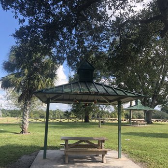 Robbin's Park - Parks Near Me - Davie, Florida Robbin's Park - Parks Near Me - Davie, Florida