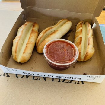 Palio Pizzeria - Breadsticks - Pizza Near Me - Hyannis, Massachusetts