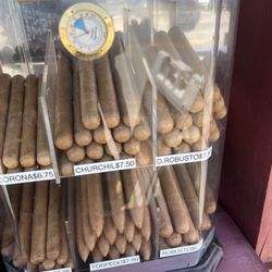 Sabor A Cuba Cafe - Cigars!