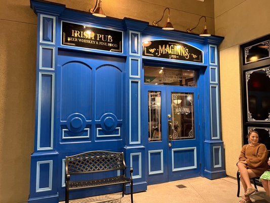 Maginns Pub by null