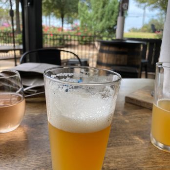 Oz. Tap House - self serve beer, what a fantastic idea! - Beer Gardens Near Me - Austin, Texas