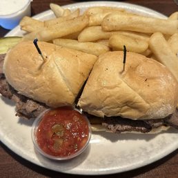 Tri-tip sandwich