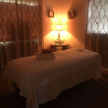 Tulip Massage - Massage Near Me - Tacoma, Washington Tulip Massage - Massage Near Me - Tacoma, Washington