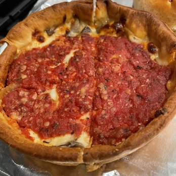 Giordano's - Personal size with pepperoni and mushroom - Pizza Near Me - Chicago, Illinois Giordano's - Personal size with pepperoni and mushroom - Pizza Near Me - Chicago, Illinois