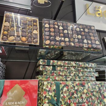Läderach chocolatier suisse - Chocolate box - Chocolatiers & Shops Near Me - Glendale, California