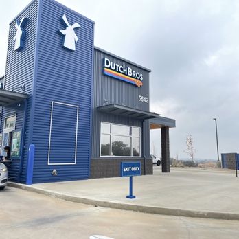 Dutch Bros Coffee - Juice Bars & Smoothies Near Me - San Antonio, Texas
