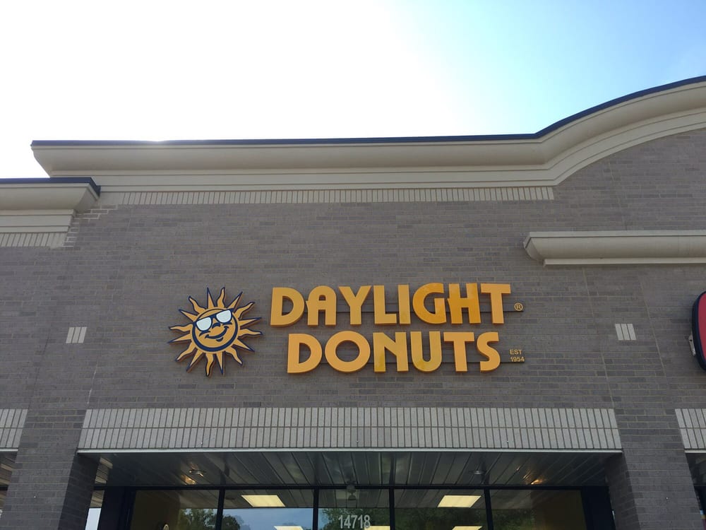 DAYLIGHT DONUTS Updated September 2024 14718 Highway 107