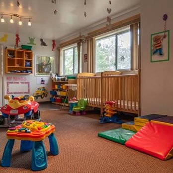 Bowtrail Daycare - Child Care & Day Care Near Me - Calgary, Alberta