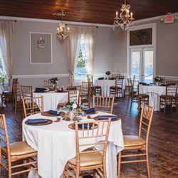 The Grande At Kennesaw - Dining area
