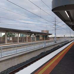 Parkdale Railway station - Platform New Station