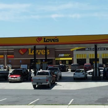 Love's Travel Stop - Store Front - Convenience Stores Near Me - Emerson, Georgia Love's Travel Stop - Store Front - Convenience Stores Near Me - Emerson, Georgia