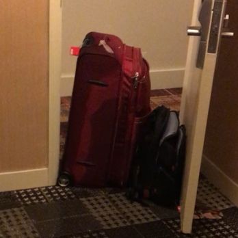 Hotel Lincoln - the hotel declined to replace my wet luggage&backpack. i had to travel back home with wet, smelly clothings, and destroyed work material. - Hotels Near Me - Chicago, Illinois Hotel Lincoln - the hotel declined to replace my wet luggage&backpack. i had to travel back home with wet, smelly clothings, and destroyed work material. - Hotels Near Me - Chicago, Illinois