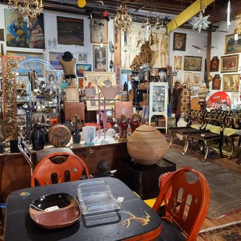 Narrative - Antiques Near Me - Oakland, California