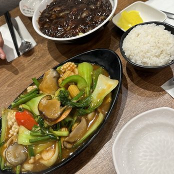 Chuihong - Jjajangmyun and Jabtangbap - Korean Near Me - Surrey, British Columbia Chuihong - Jjajangmyun and Jabtangbap - Korean Near Me - Surrey, British Columbia