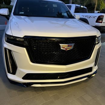 Fresh Auto - Cadillac Escalade V - Car Brokers Near Me - Encino, California