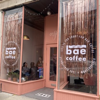 Owens Famous - Exterior - Coffee Roasteries Near Me - Chicago, Illinois
