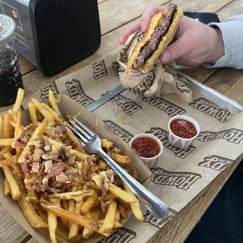 Howdy Burger - Burgers Near Me - Tulsa, Oklahoma Howdy Burger - Burgers Near Me - Tulsa, Oklahoma