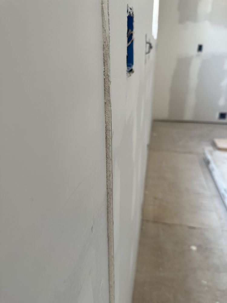 Slide of Harach Construction