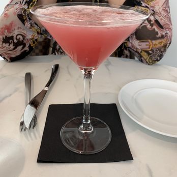 Carrie's Conservatory - Cafes Near Me - Alpharetta, Georgia