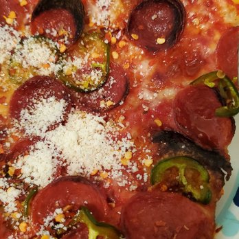 Pie Trap Pizza - Really burnt crust - Pizza Near Me - Covina, California