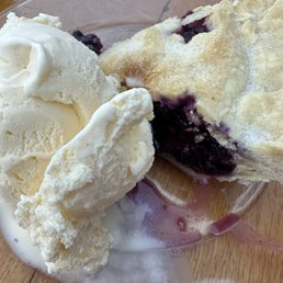 Homemade Maine Blueberries Pie