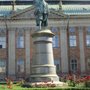 Photo of Axel Oxenstierna Statue