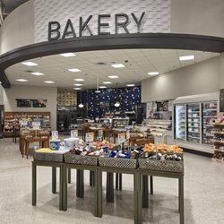 Publix Super Markets - Spacious layout and clean