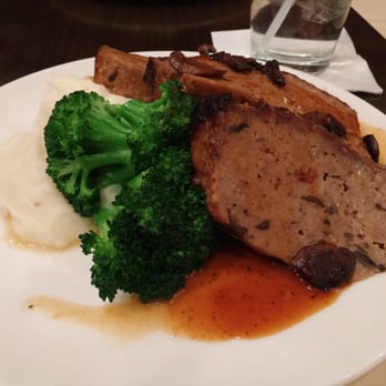 Big View Diner - Veal Meatloaf with broccoli and whipped potatoes - Diners Near Me - Charlotte, North Carolina