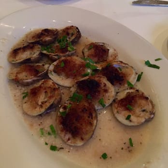 Matteo's Bellmore - Baked Clams were very tasty but extremely tiny whole clams. - Italian Near Me - Bellmore, New York