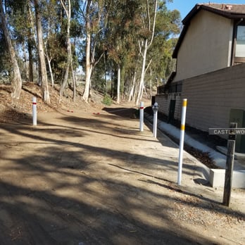 Castlewood Trail - Trailhead - Hiking Near Me - Fullerton, California